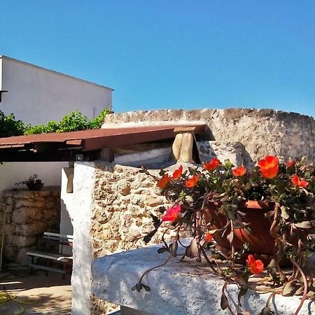 Trullo Don Gabriel Villa Alliste Exterior photo