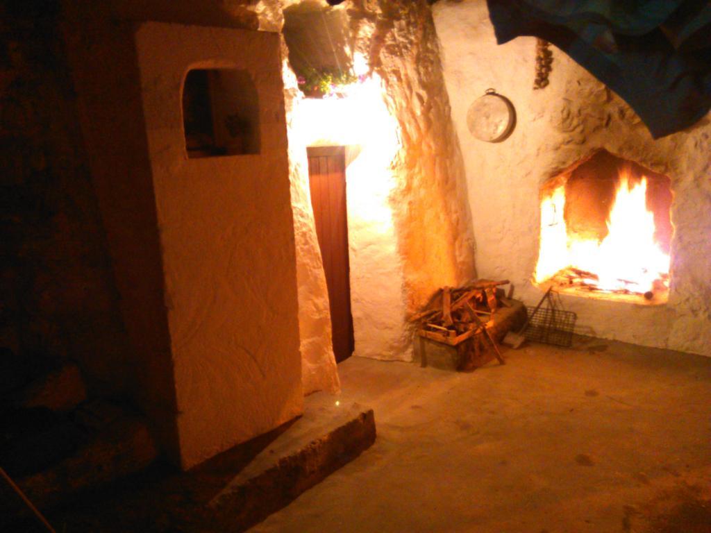 Trullo Don Gabriel Villa Alliste Room photo